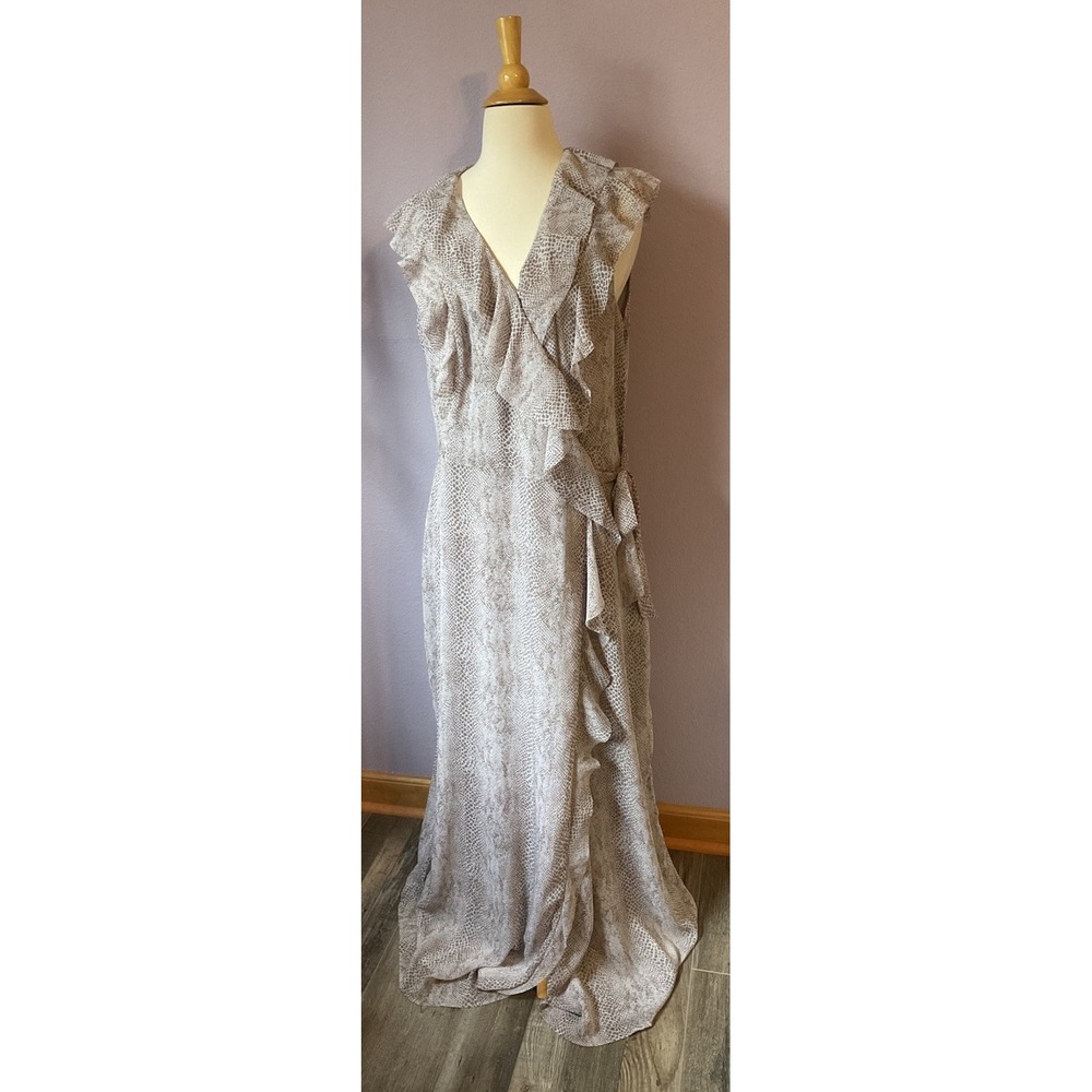 Banana Republic Animal Print Ruffle Maxi Dress Tan White Romantic Flowy Size 14